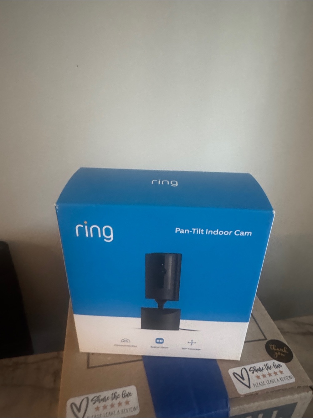 Ring Pan-Tilt Indoor Cam – Black – Indoor Security Camera